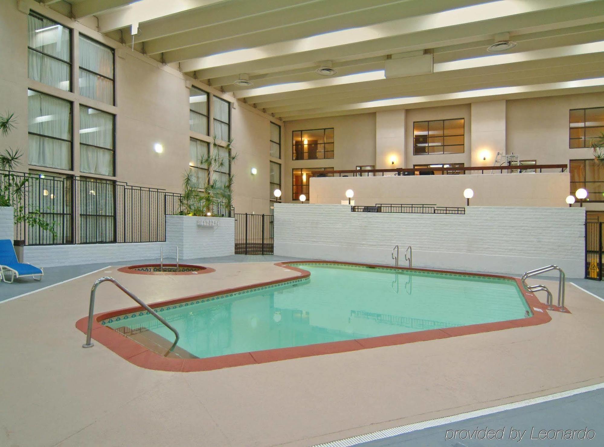 Red Lion Hotel Farmington Facilities photo
